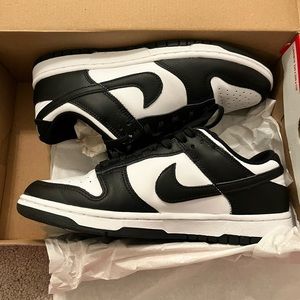 Nike Dunk Low Black White Panda